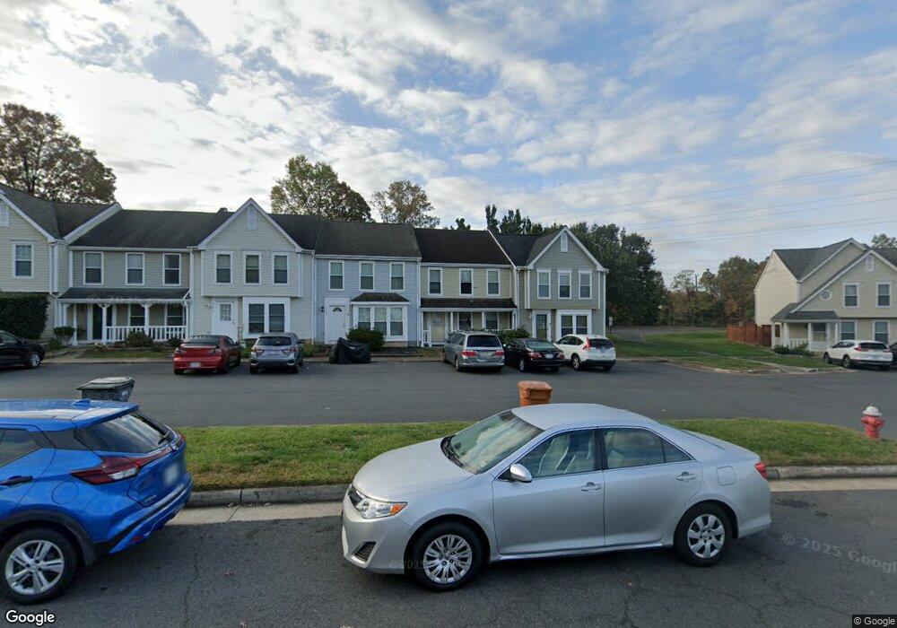 22406 Stablehouse Dr, Sterling, VA 20164 - photo 1