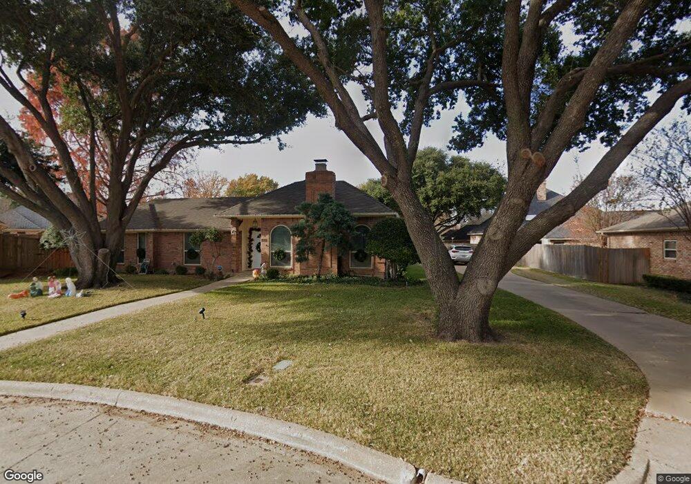 604 Ludo Cir, Hurst, TX 76054 - photo 1