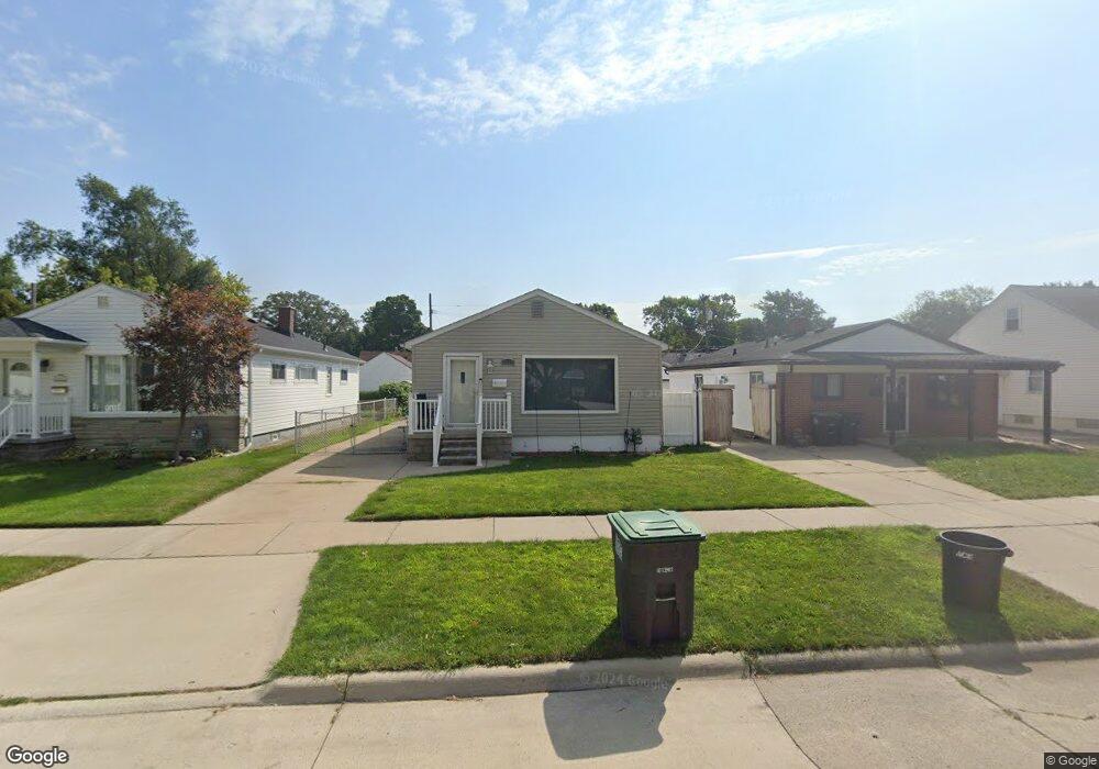 6671 Mayfair St, Taylor, MI 48180 - photo 1