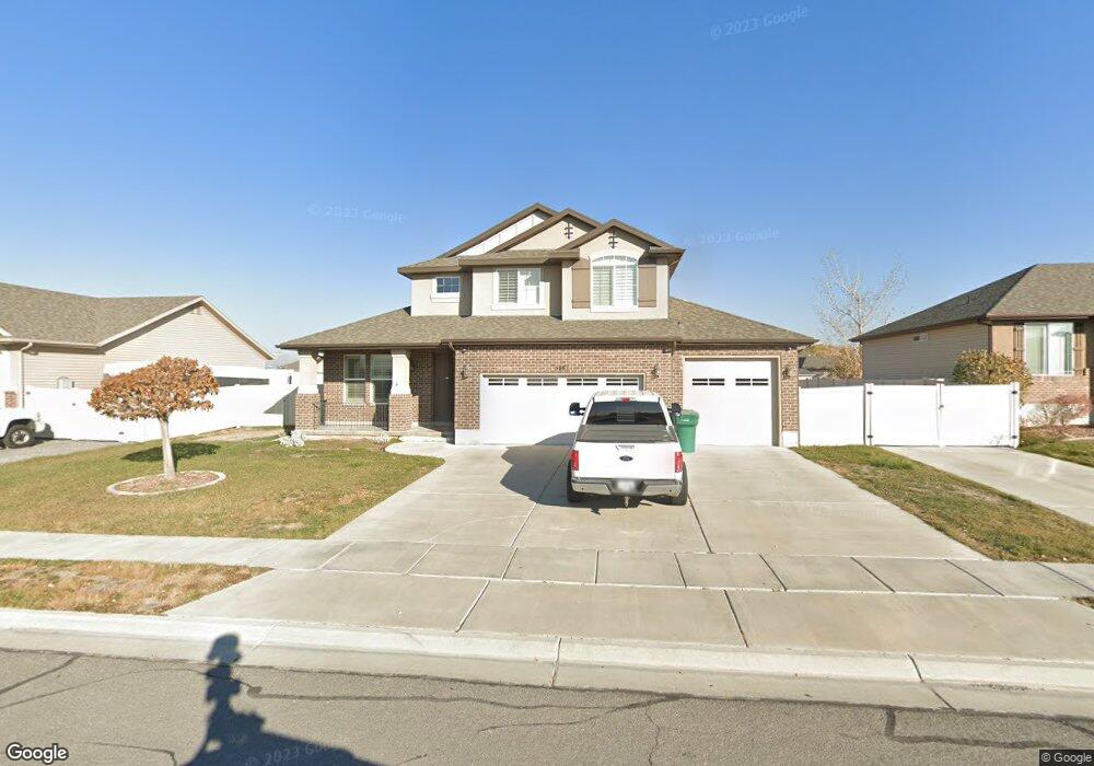 5882 S 4600 W, Hooper, UT 84315 - photo 1