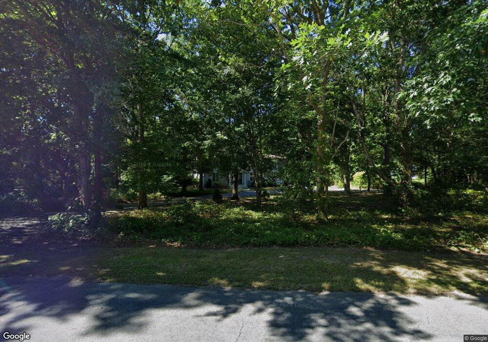 4 Intrepid Ln, Jamestown, RI 02835 - photo 1