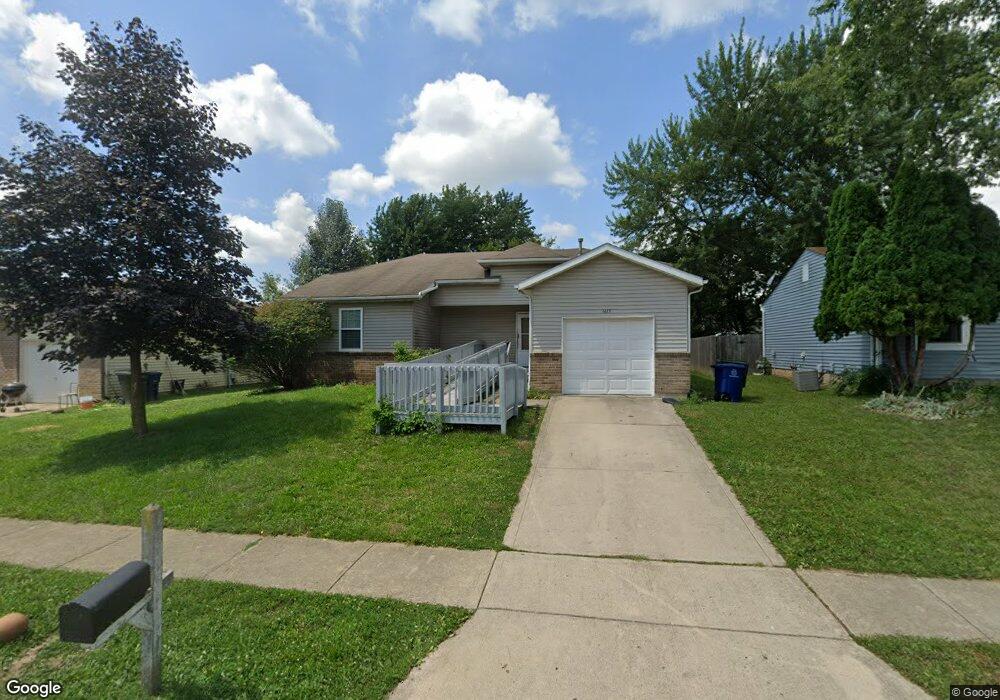 1615 Red Leaf Ln, Columbus, OH 43223 - photo 1