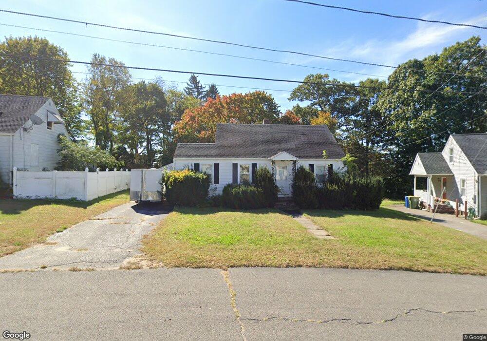 32 Celia Dr, Waterbury, CT 06705 - photo 1