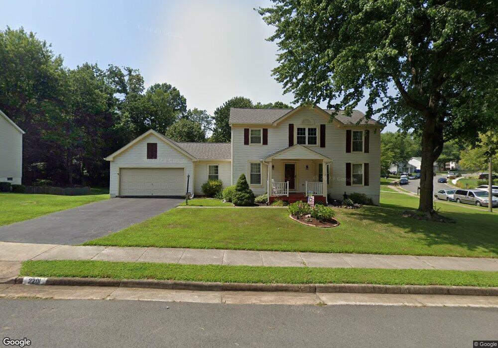 2201 Mackenzie Place, Woodbridge, VA 22191 - photo 1