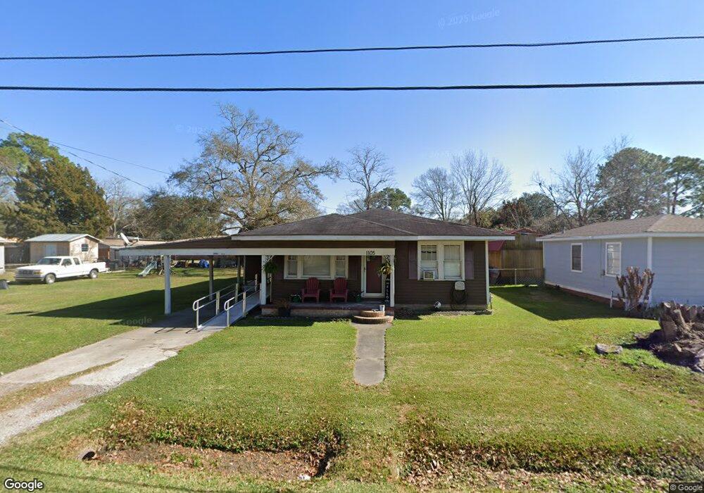 1105 Versailles Crescent, New Iberia, LA 70560 - photo 1