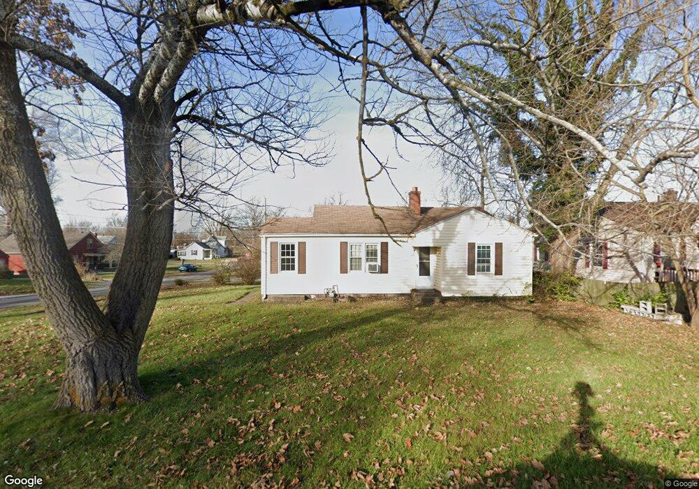 300 E Cowing Dr, Muncie, IN 47303 - photo 1