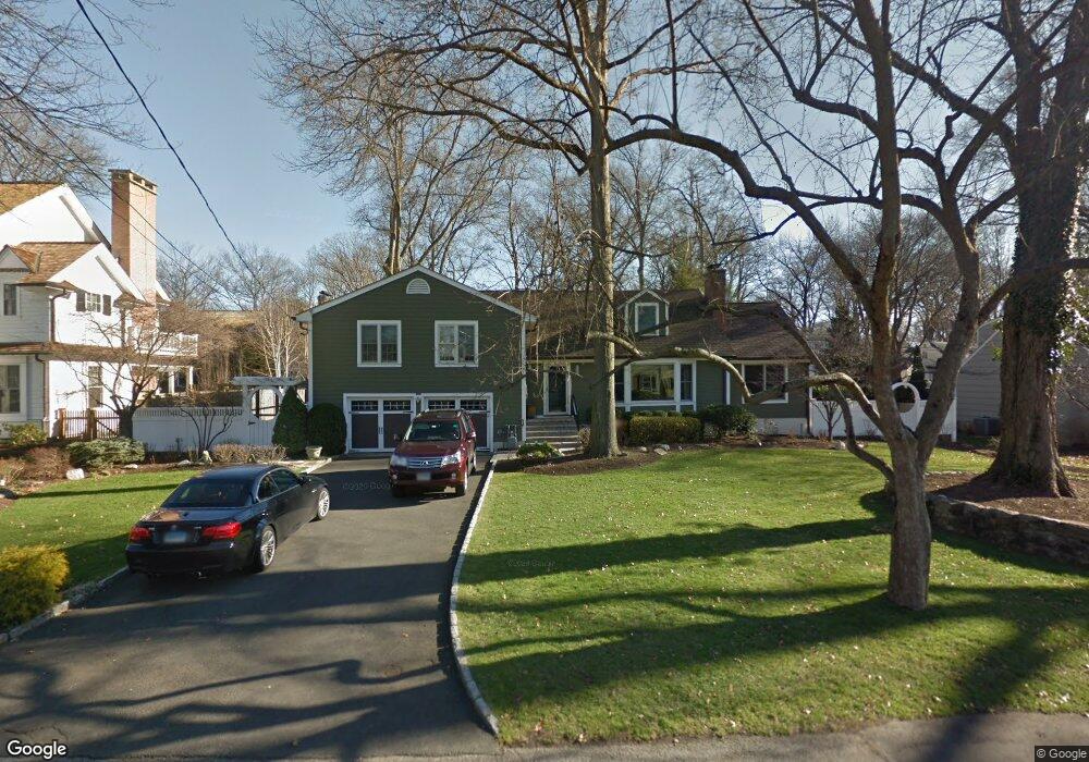 31 Bramble Ln, Riverside, CT 06878 - photo 1