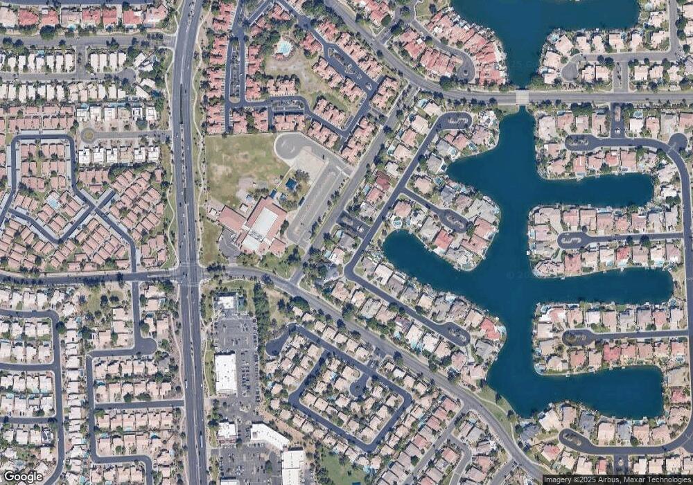 1042 N Date Palm Dr, Gilbert, AZ 85234 - photo 1