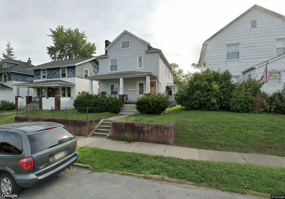 647 Spruce Ave unit 101, Sharon, PA 16146 - photo 1