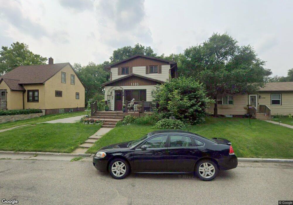 1105 1st Ave N, Jamestown, ND 58401 - photo 1