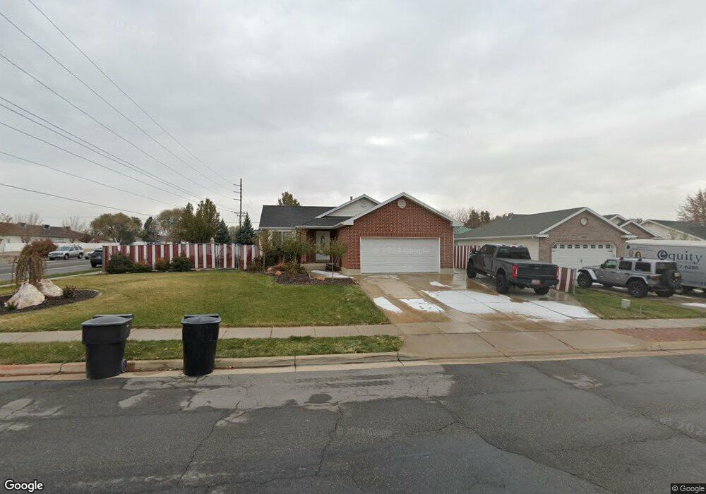 1021 W 1875 N, Clearfield, UT 84015 - photo 1