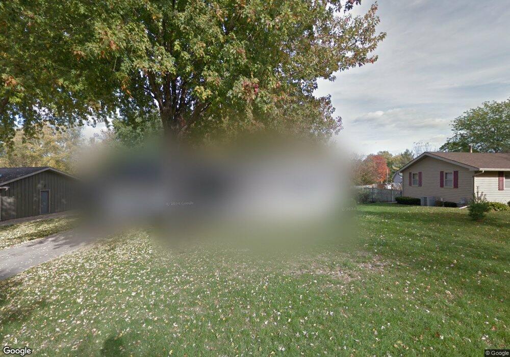 1007 Elmhill Dr, Albert Lea, MN 56007 - photo 1