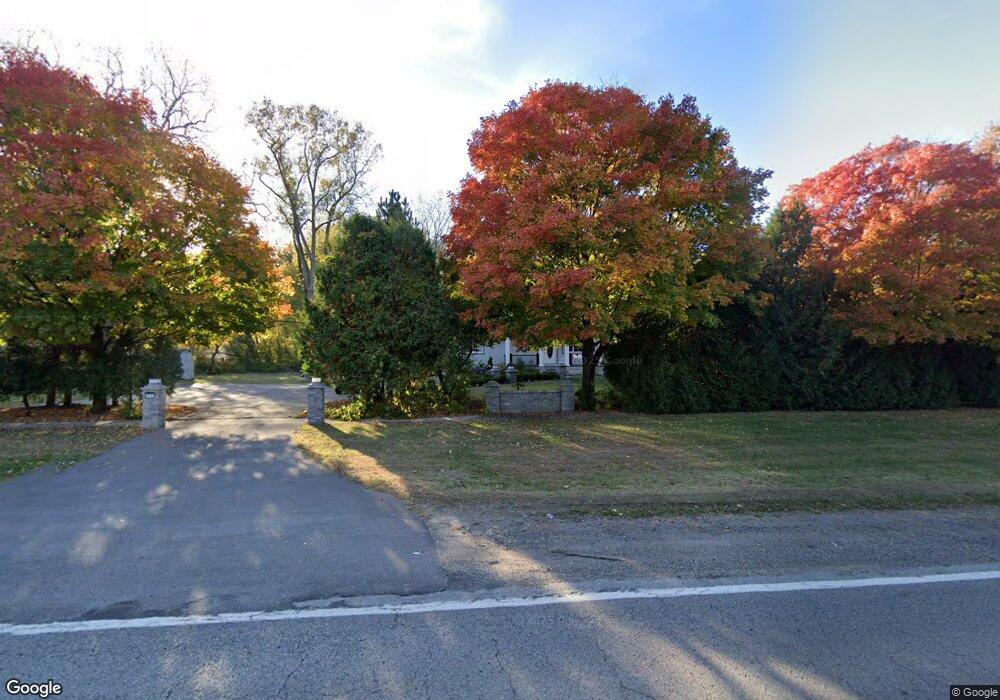 412 S Hospital Rd, Waterford, MI 48327 - photo 1