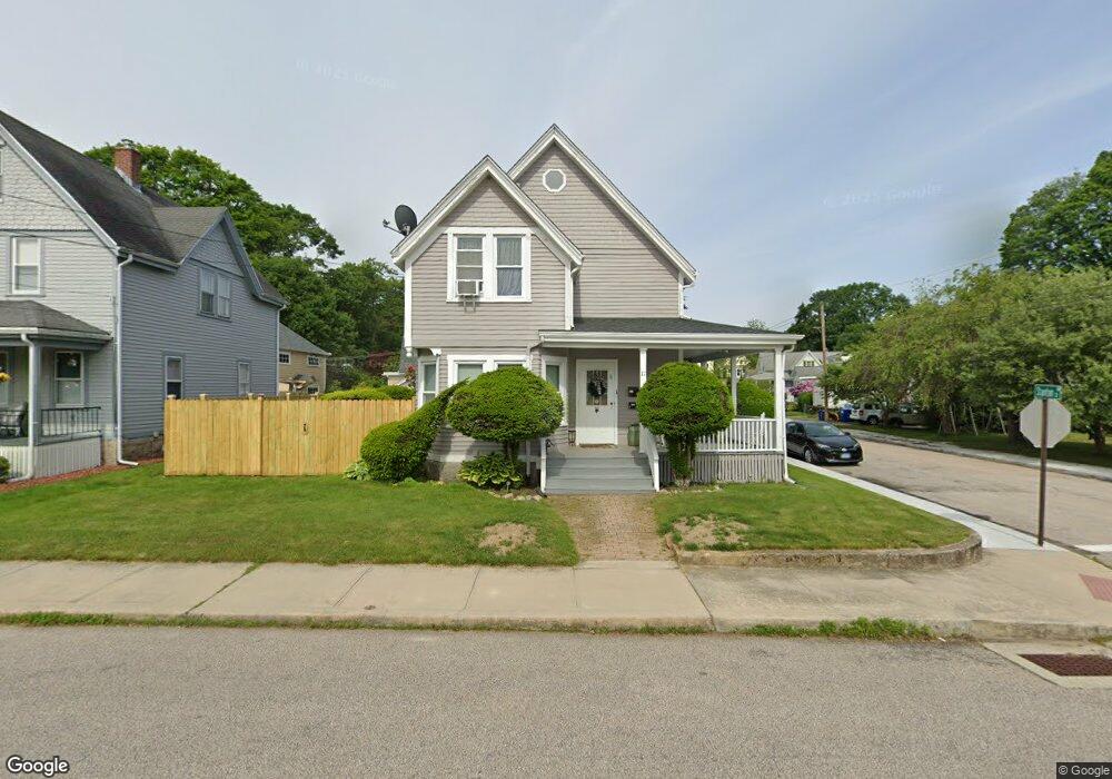 11 Washington St, Pawcatuck, CT 06379 - photo 1