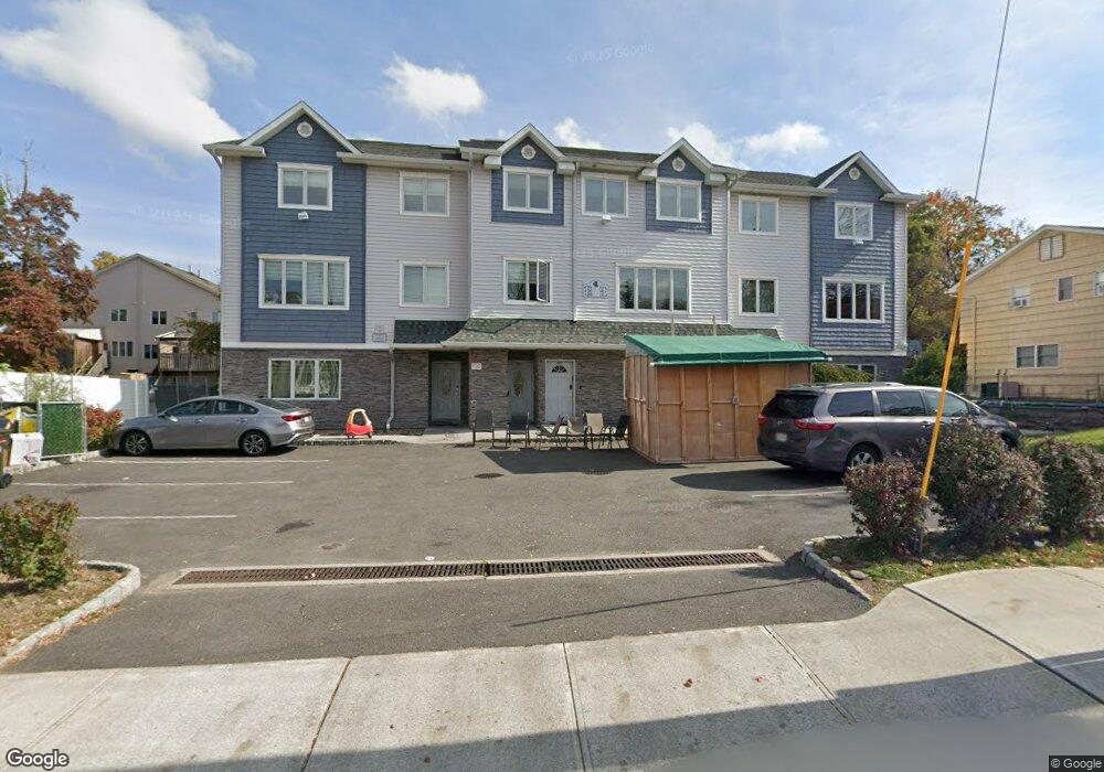 4 Suzanne Dr, Monsey, NY 10952 - photo 1