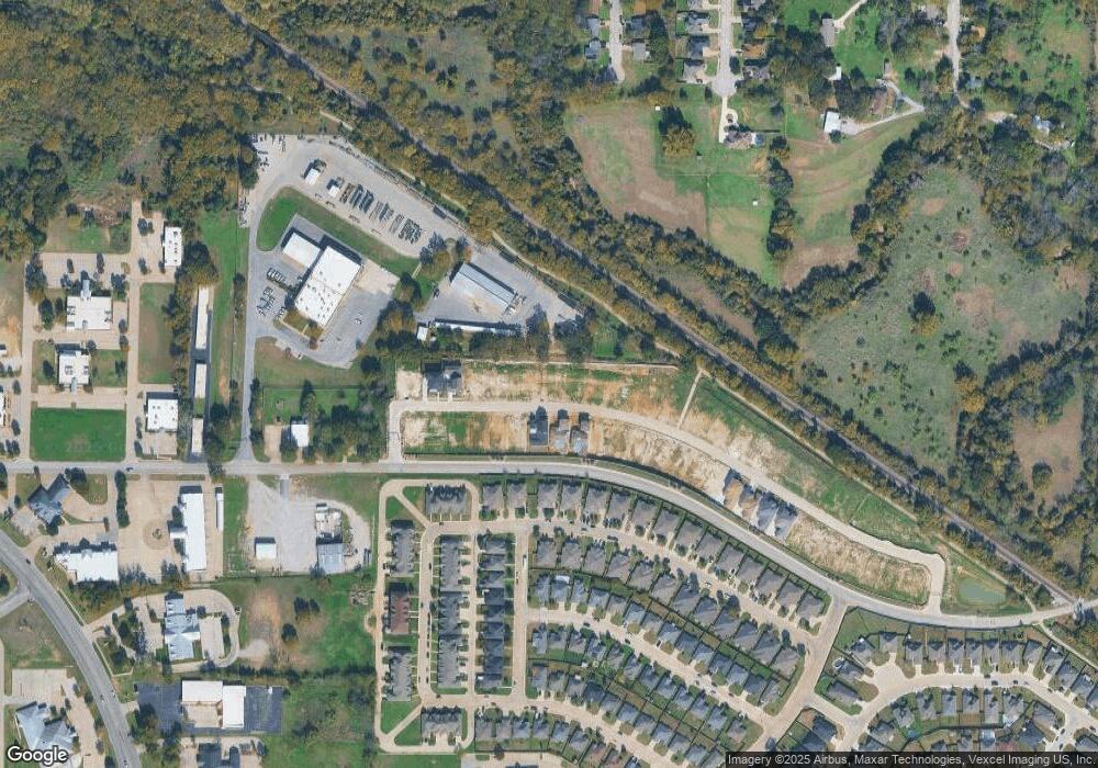 917 El Dorado St, Weatherford, TX 76086 - photo 1