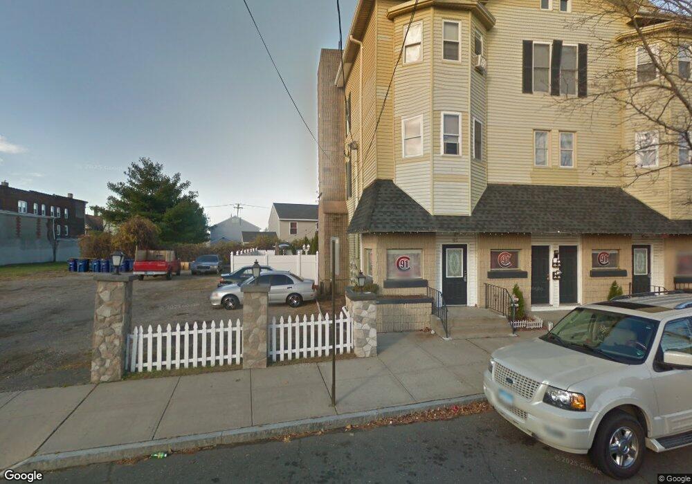 81 Booth St unit 1, Bridgeport, CT 06608 - photo 1