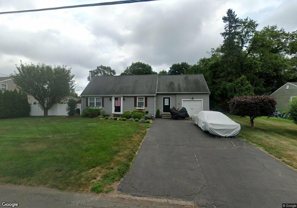 8 Deer Run Rd, Wallingford, CT 06492 - photo 1