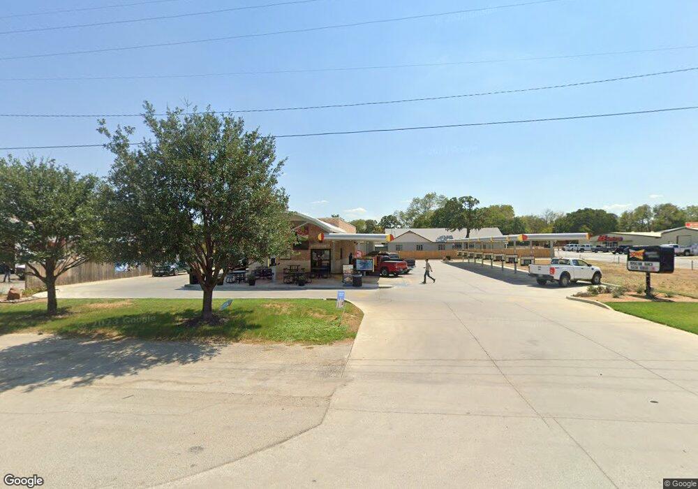 208 E Rock Island Ave, Boyd, TX 76023 - photo 1