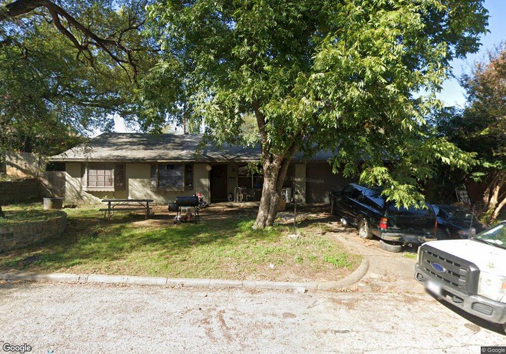 533 Saint Johns Way, Grand Prairie, TX 75050 - photo 1