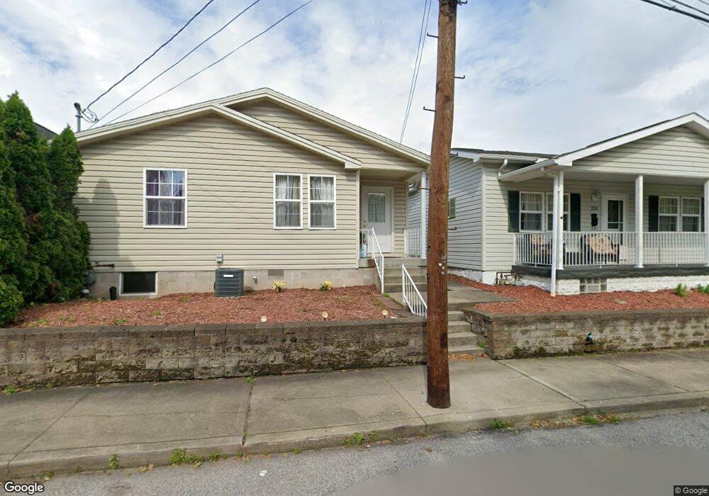 231 Main St unit 227-229, New Kensington, PA 15068 - photo 1
