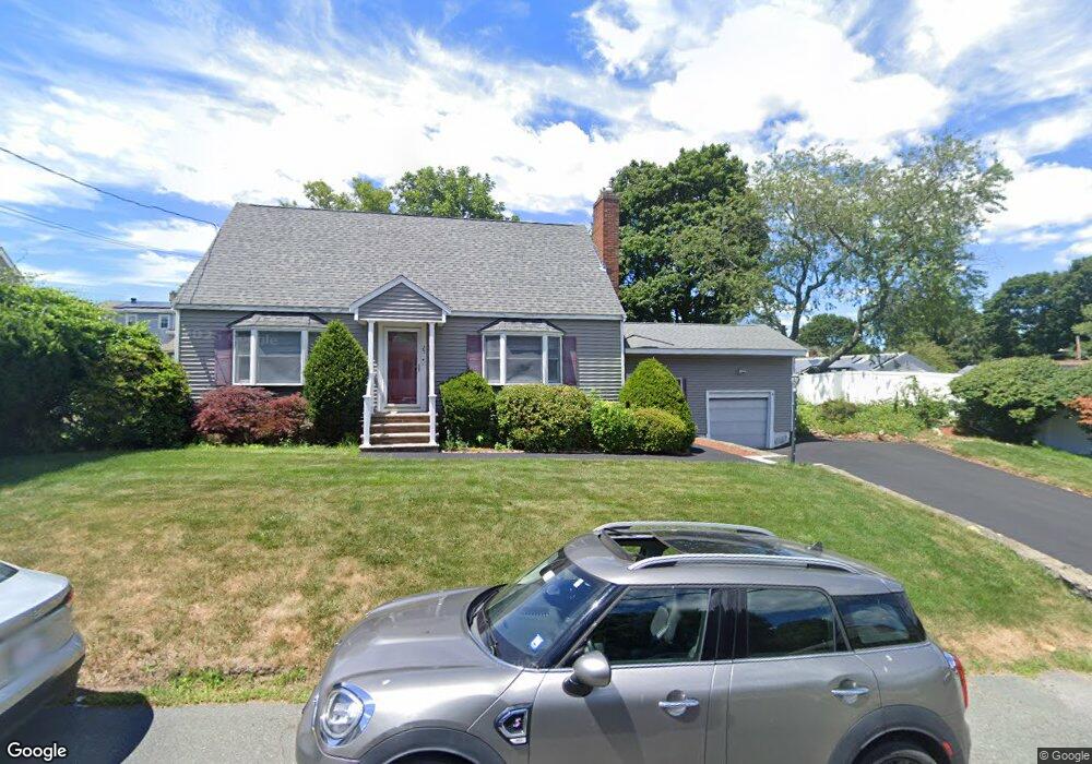 25 Matthies St, Beverly, MA 01915 - photo 1