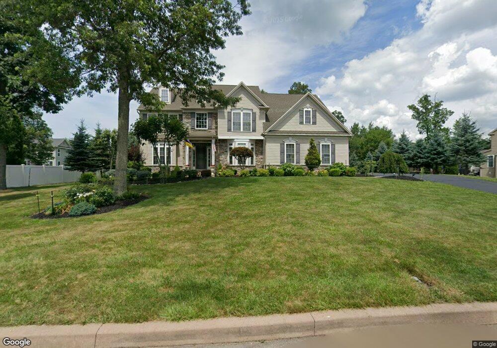 1269 Woodberry Dr, Mountain Top, PA 18707 - photo 1