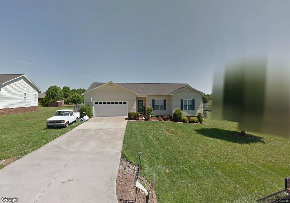 115 Cross Creek Dr, Statesville, NC 28625 - photo 1