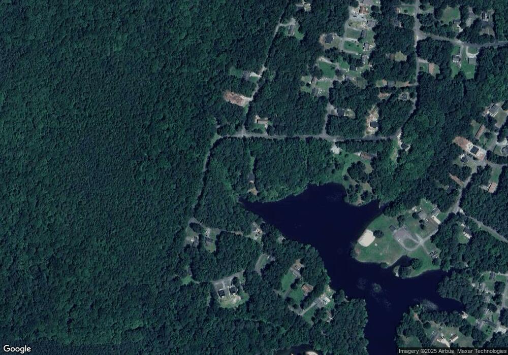 27010 Slash Pine Cir, Ruther Glen, VA 22546 - photo 1