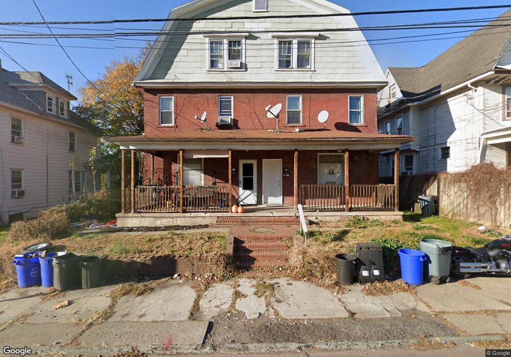 572 E Main St, Nanticoke, PA 18634 - photo 1