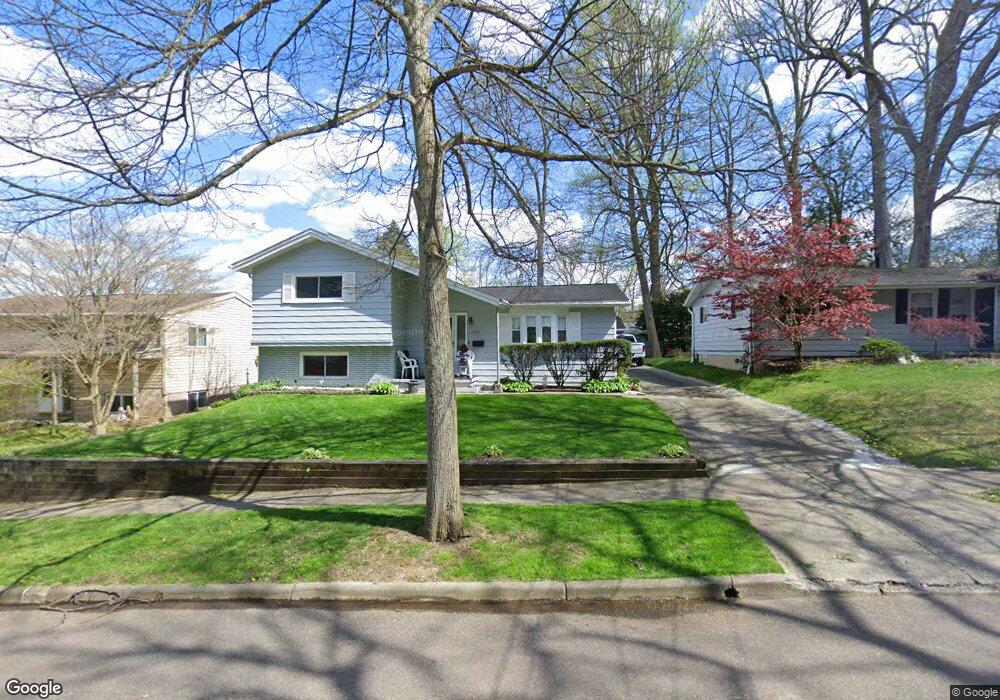 1487 Hilton Dr, Akron, OH 44313 - photo 1