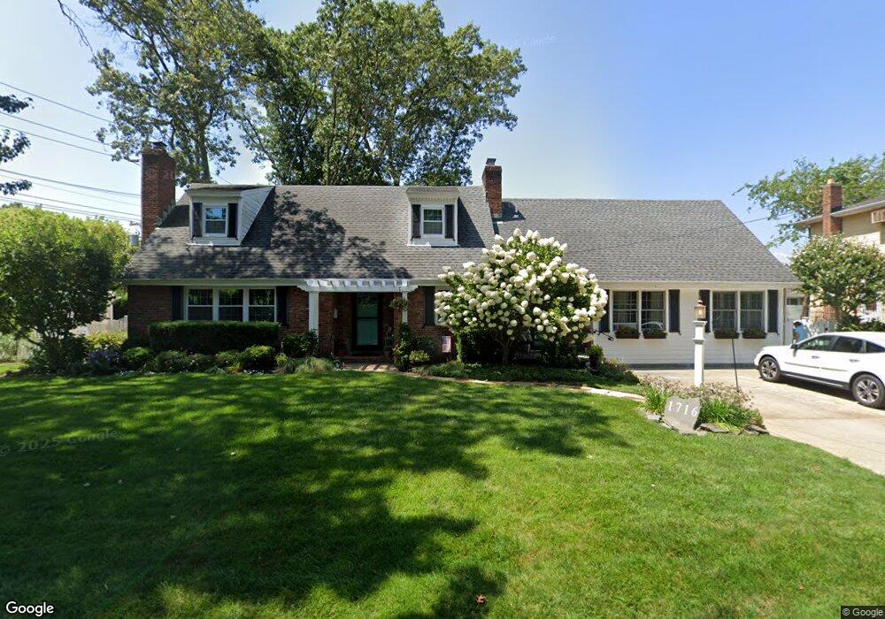 1716 Lakeview Ave, Seaford, NY 11783 - photo 1