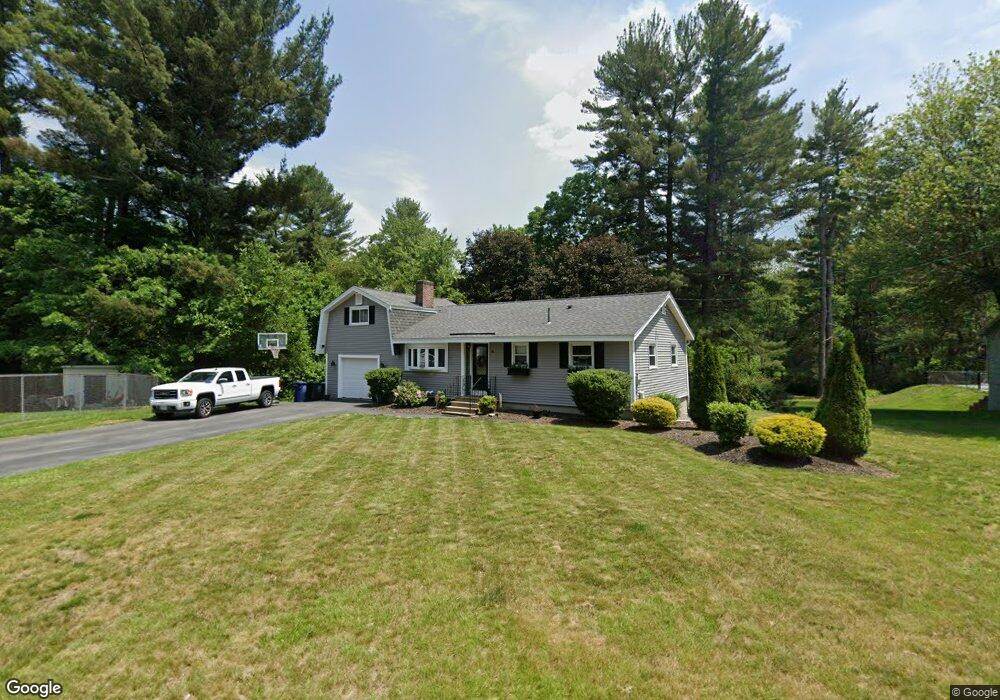 28 Beaver Brook Ln, Dracut, MA 01826 - photo 1