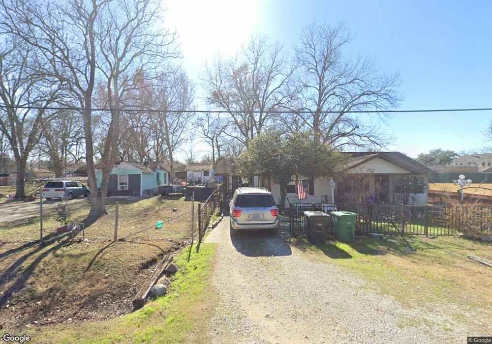 4602 Downs Ln, Houston, TX 77093 - photo 1