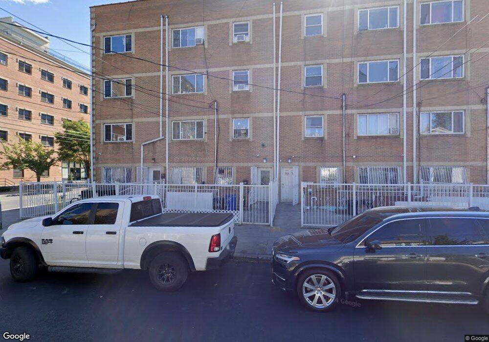 16872 93rd Ave, Jamaica, NY 11433 - photo 1