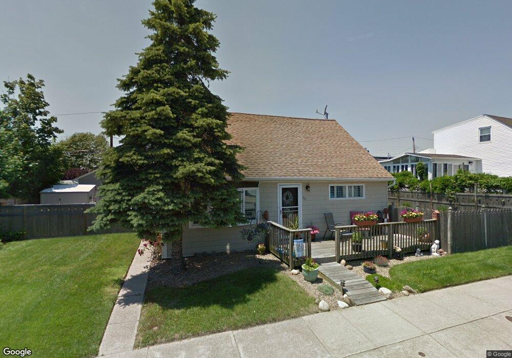 39 Harmon St, Long Beach, NY 11561 - photo 1