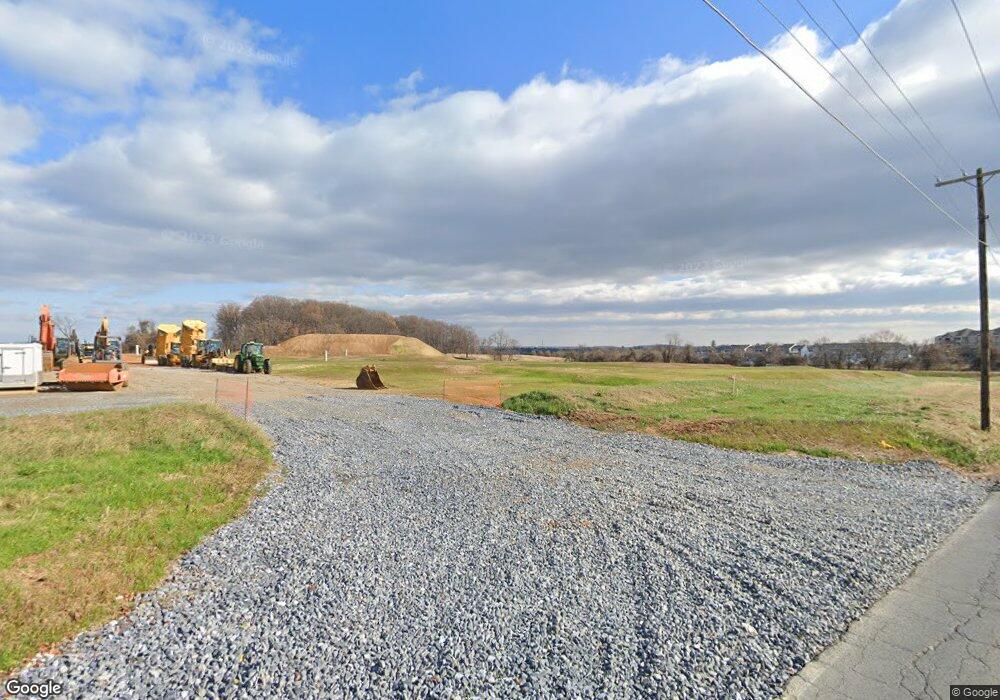 704 Iron Forge Rd, Frederick, MD 21702 - photo 1