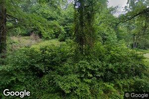 2067 Queen Rd, Clendenin, WV 25045