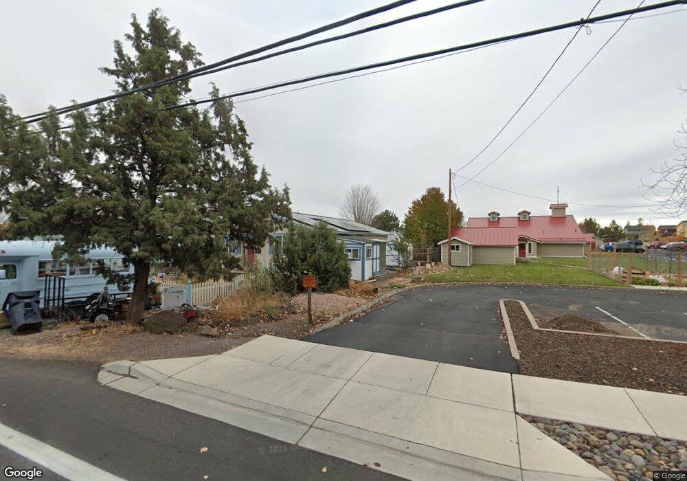 2335 SW Black Butte Ct, Redmond, OR 97756 - photo 1