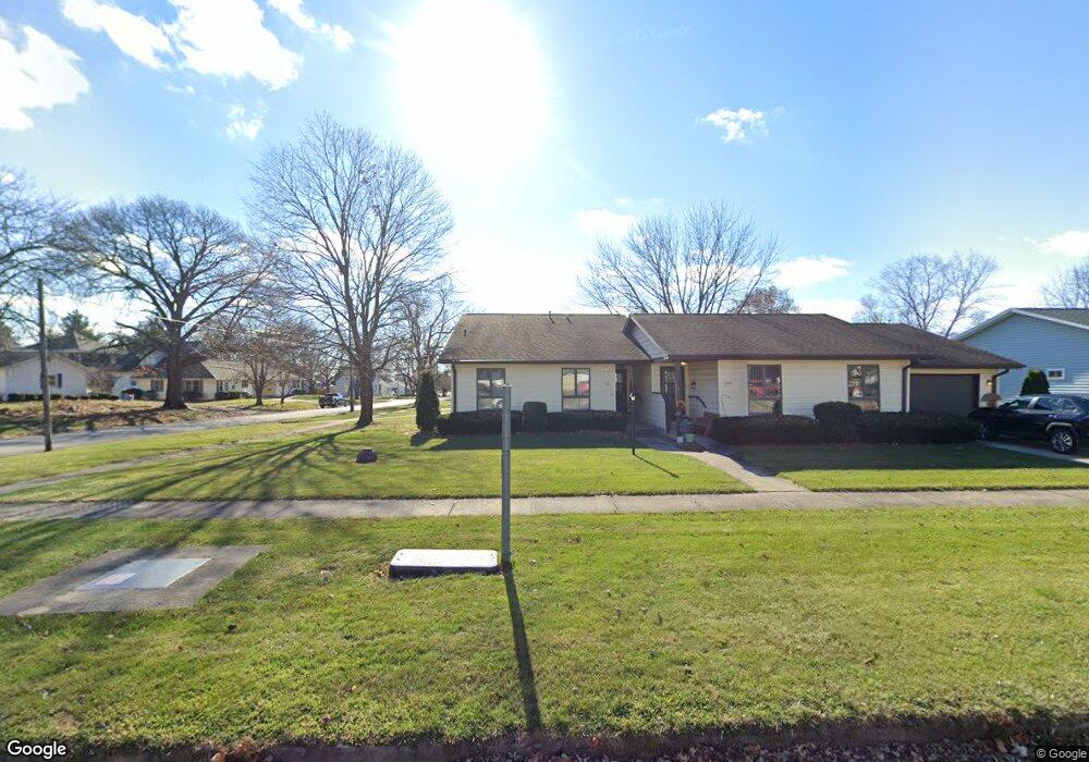 1201 Lafayette Ave, Mattoon, IL 61938 - photo 1
