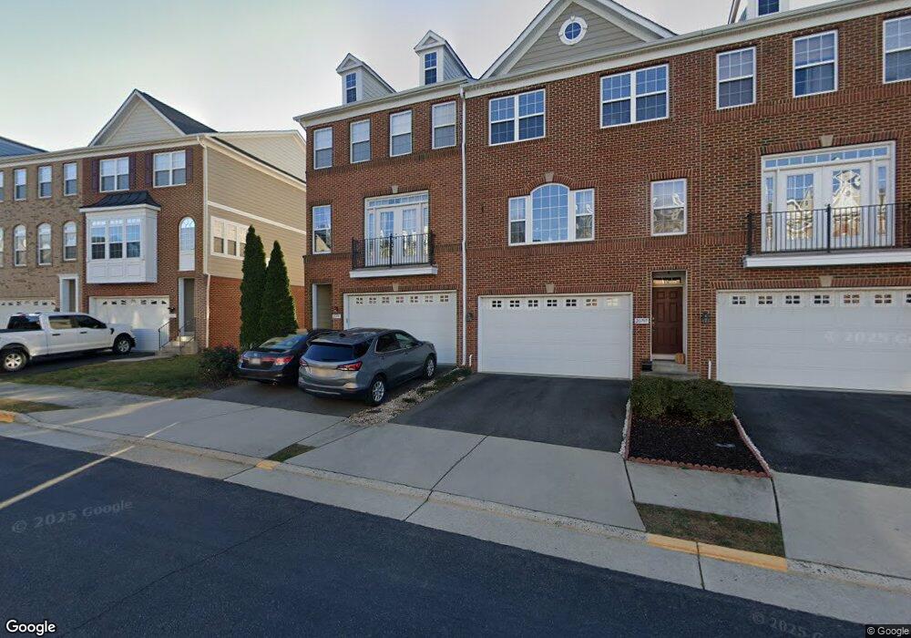 20799 Yeats Square unit 20, Ashburn, VA 20148 - photo 1