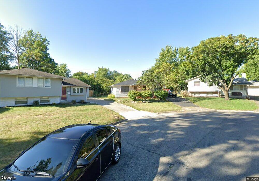 2031 Shawbury Ct W, Columbus, OH 43229 - photo 1