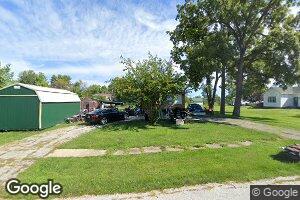 173 E Elm St, Kahoka, MO 63445