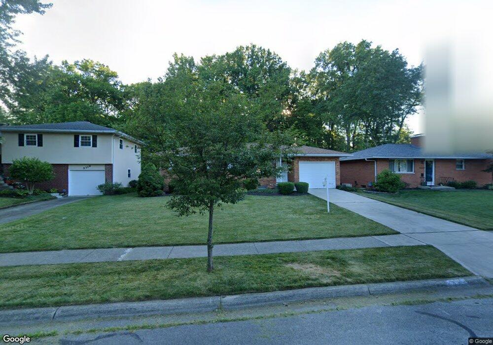 5327 Sprucewood Rd, Columbus, OH 43229 - photo 1