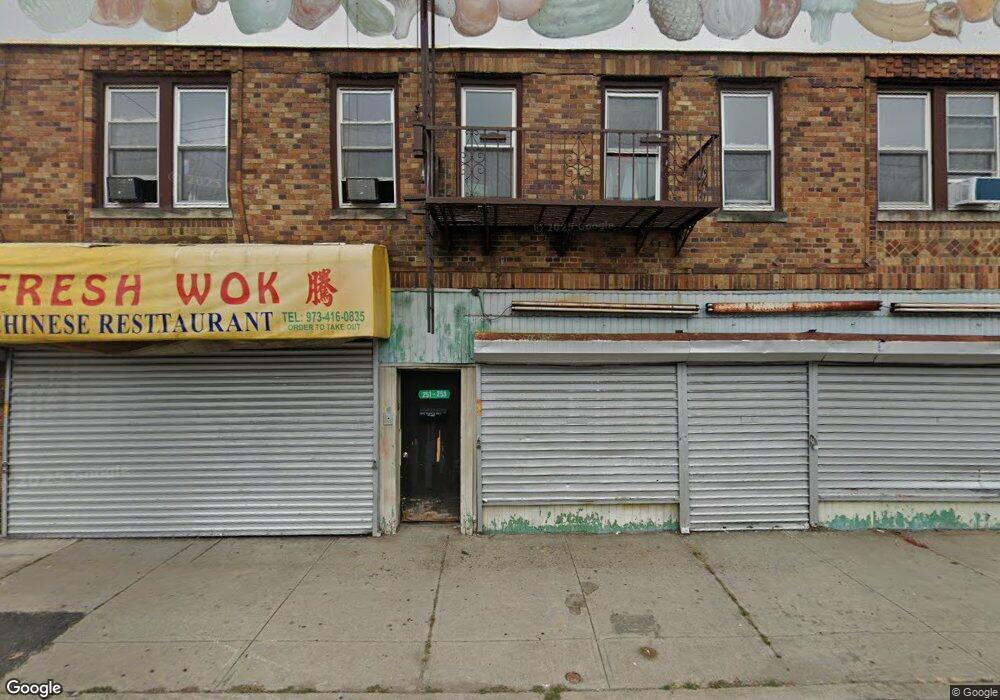 251 Stuyvesant Ave unit 2, Newark, NJ 07106 - photo 1