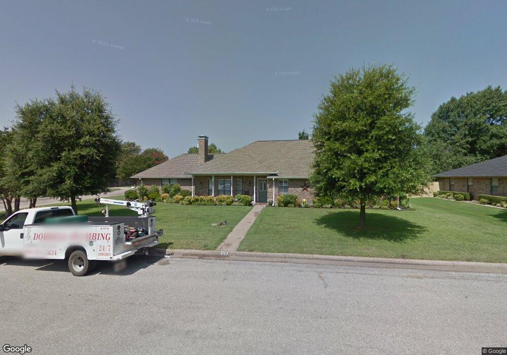 2123 Pecan St, Bonham, TX 75418 - photo 1