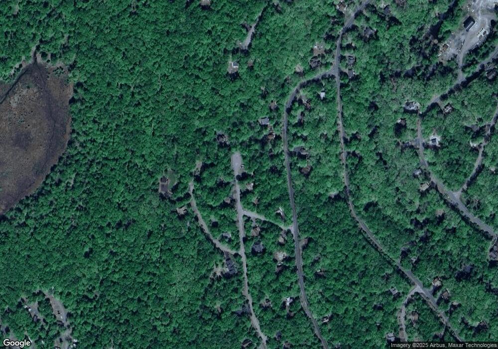 202 Clifton Dr, Bushkill, PA 18324 - photo 1