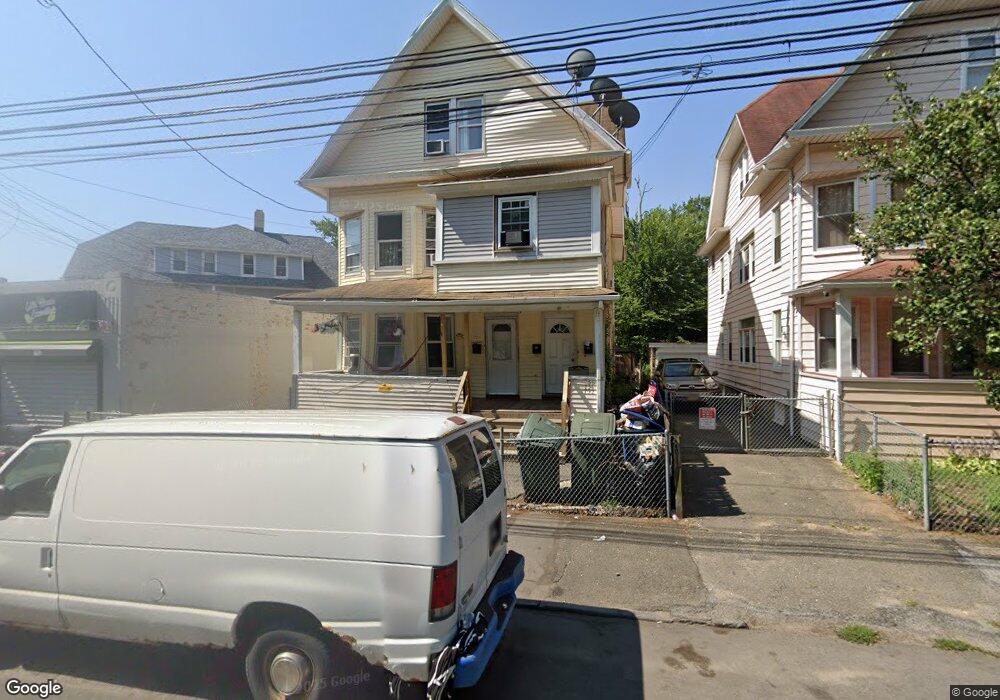 752 Boston Ave unit 3RD F, Bridgeport, CT 06610 - photo 1