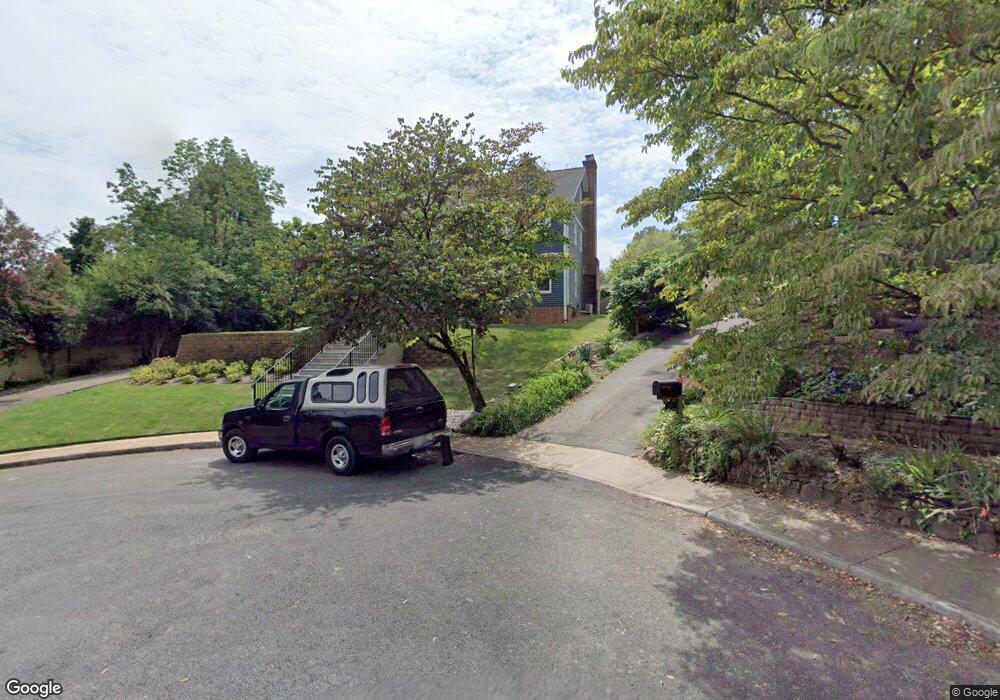 921 Marshall St, Charlottesville, VA 22901 - photo 1