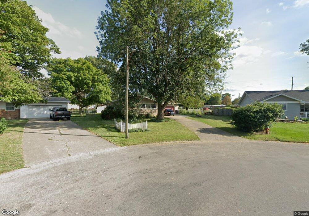 315 Douglas Dr, Tuscola, IL 61953 - photo 1